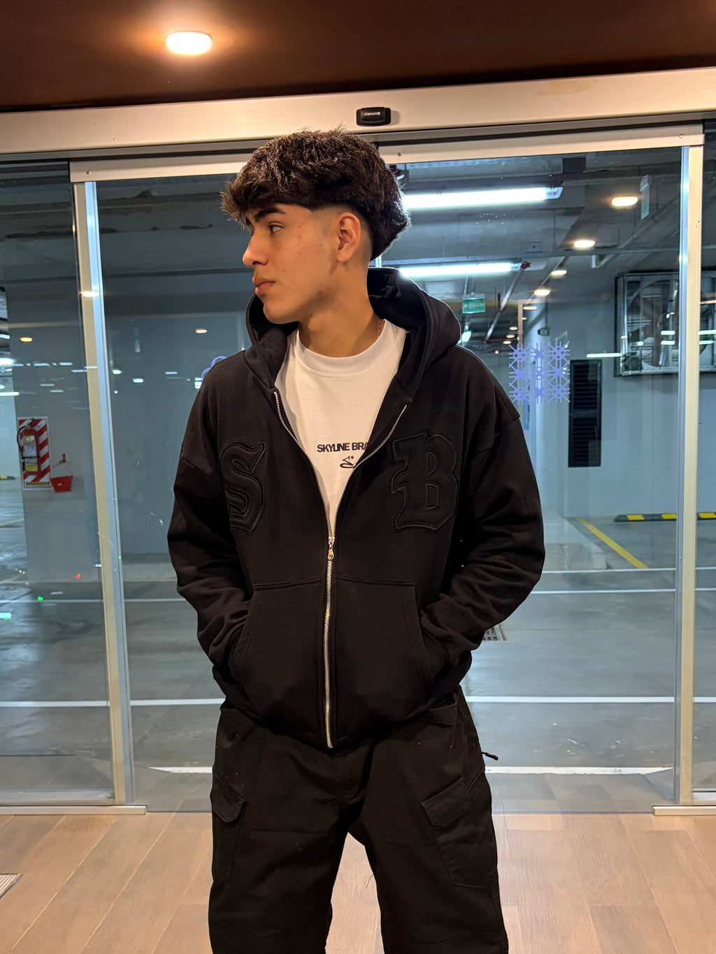 HOODIE ZIPPER SB